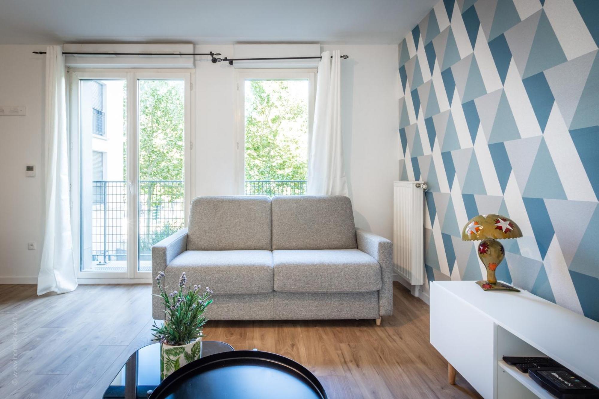 Blue Pearl By Plaza Apartment มองต์เตฮวา ภายนอก รูปภาพ